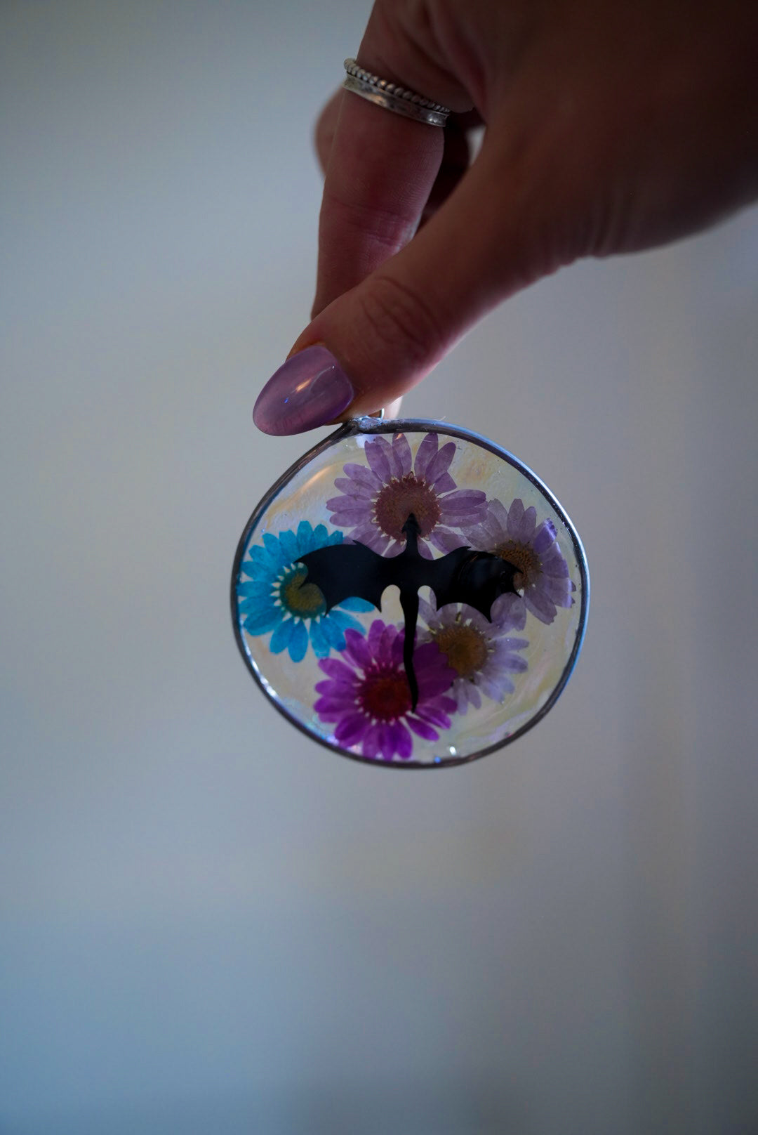 Wyvern Medallions Floral