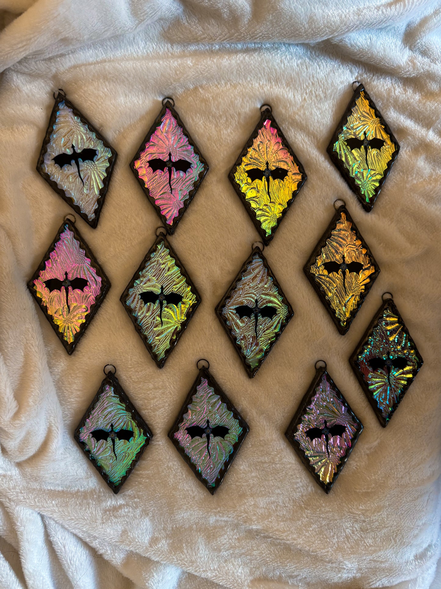 Dichroic Wyvern Bevels